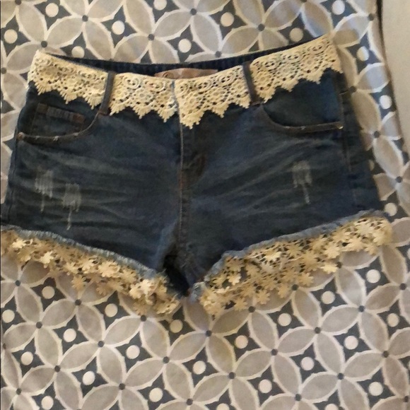Pants - Denim shorts